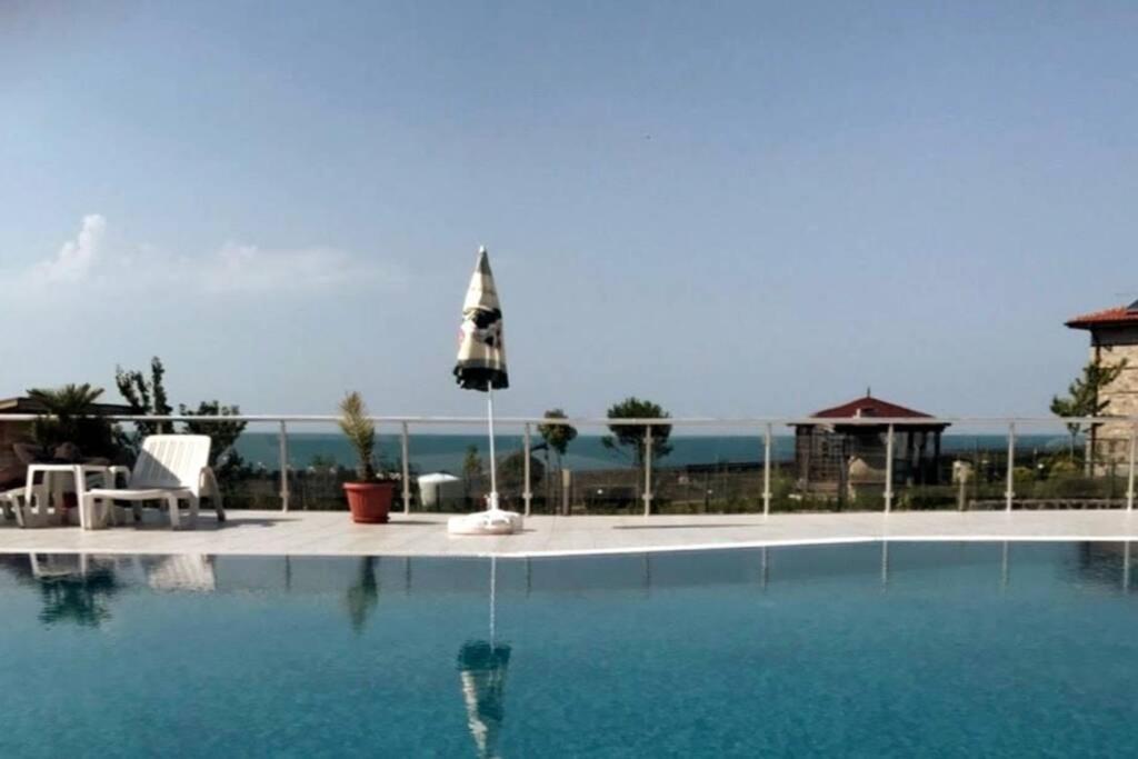 Seaview Dreamy Apartment With A Pool And Garden Sinemoretz Ngoại thất bức ảnh