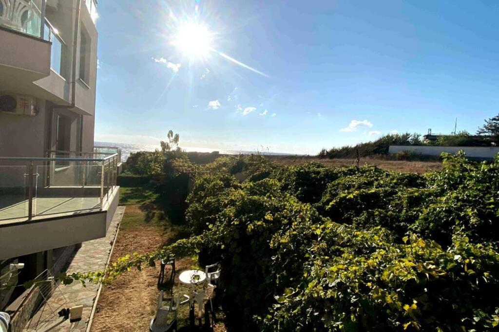 Seaview Dreamy Apartment With A Pool And Garden Sinemoretz Ngoại thất bức ảnh